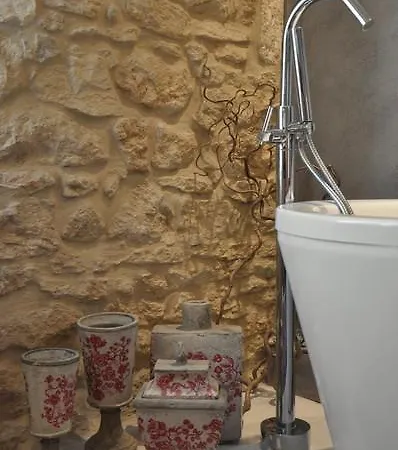 Bed and Breakfast La Maison De Rose *