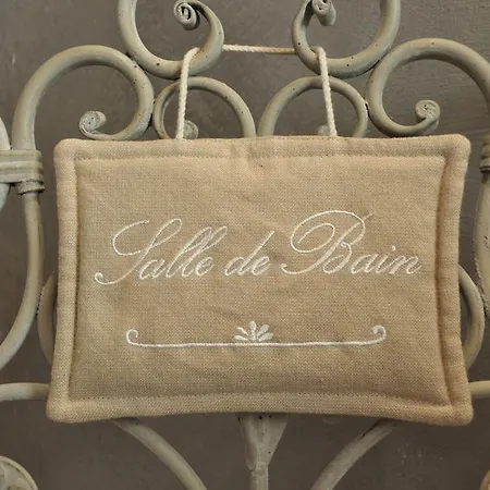 Bed & Breakfast La Maison De Rose Brossac